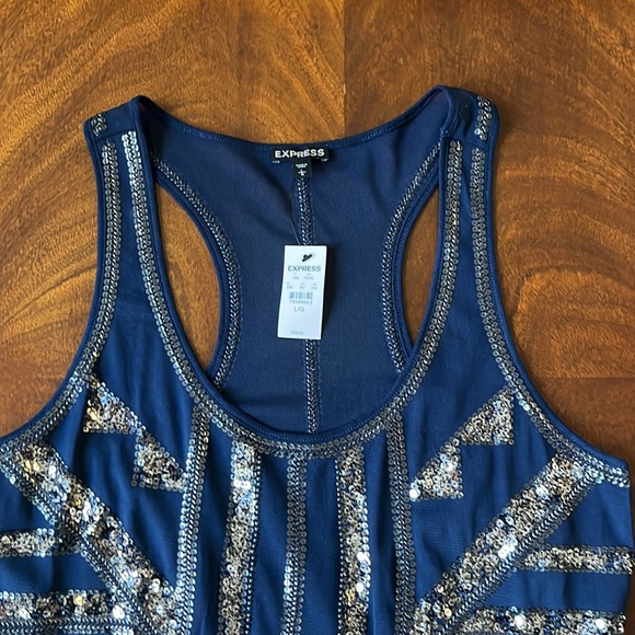 Blue express sequin tank top - Picture 2 of 3